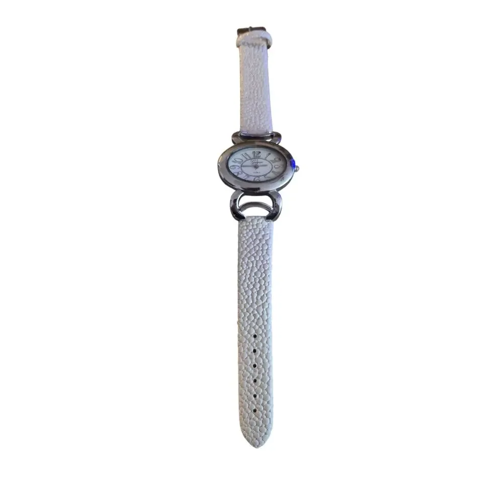 Geneva Ladies watch oval dial adjustable strap new battery BOHO unique‎ design